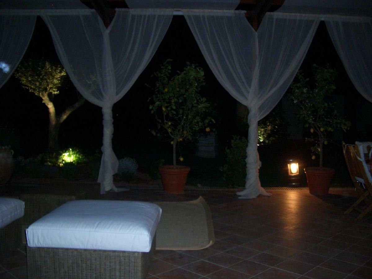 Villa Two Elegant Depandance à Conscio Extérieur photo